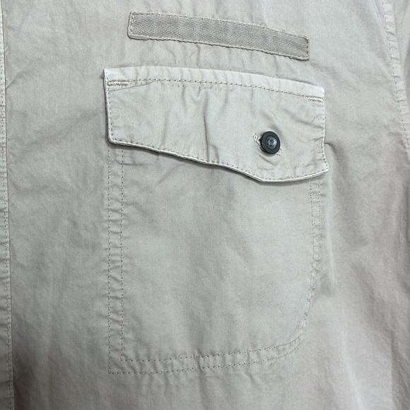 William Rast Tan Button Up Short Sleeve Causal Shirt Sz XL SPOT - Picture 3 of 6